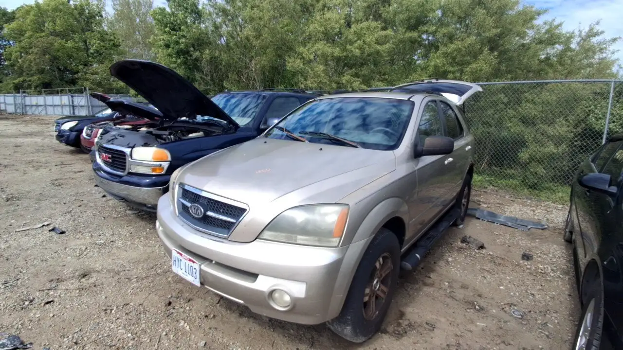 Photo of 2005 Kia Sorento