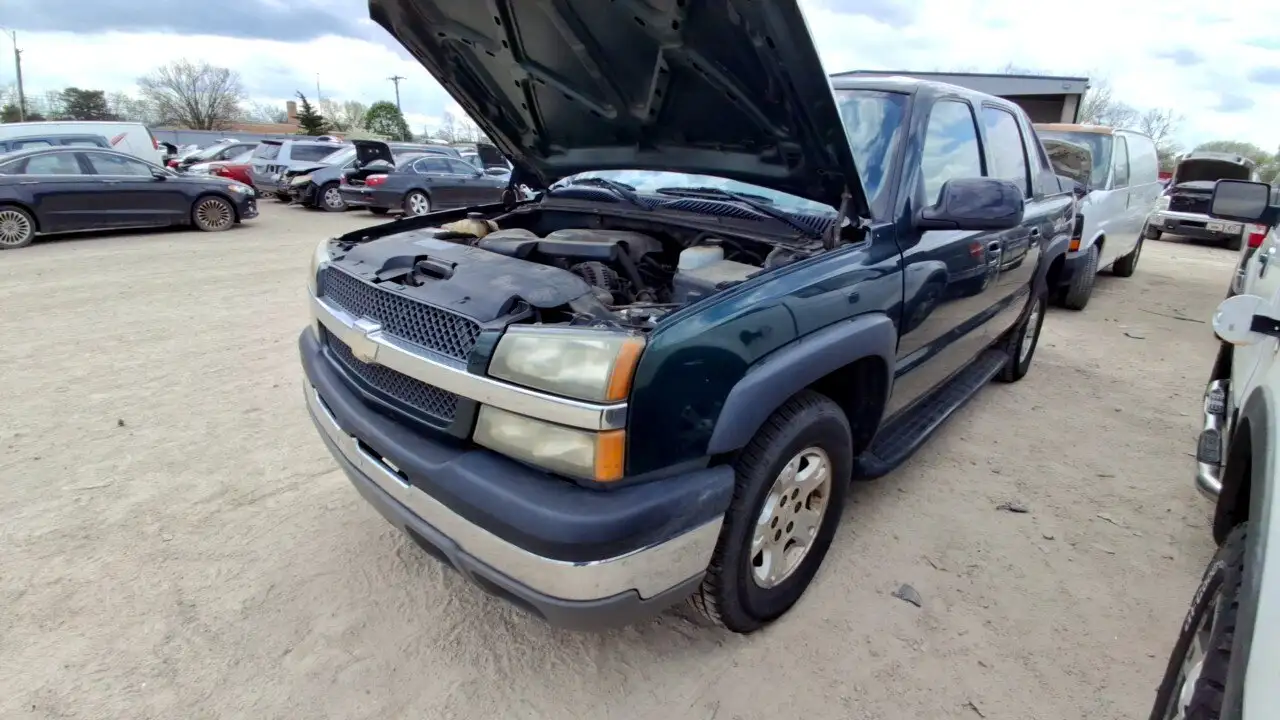 Photo of 2004 Chevrolet Avalanche 1500
