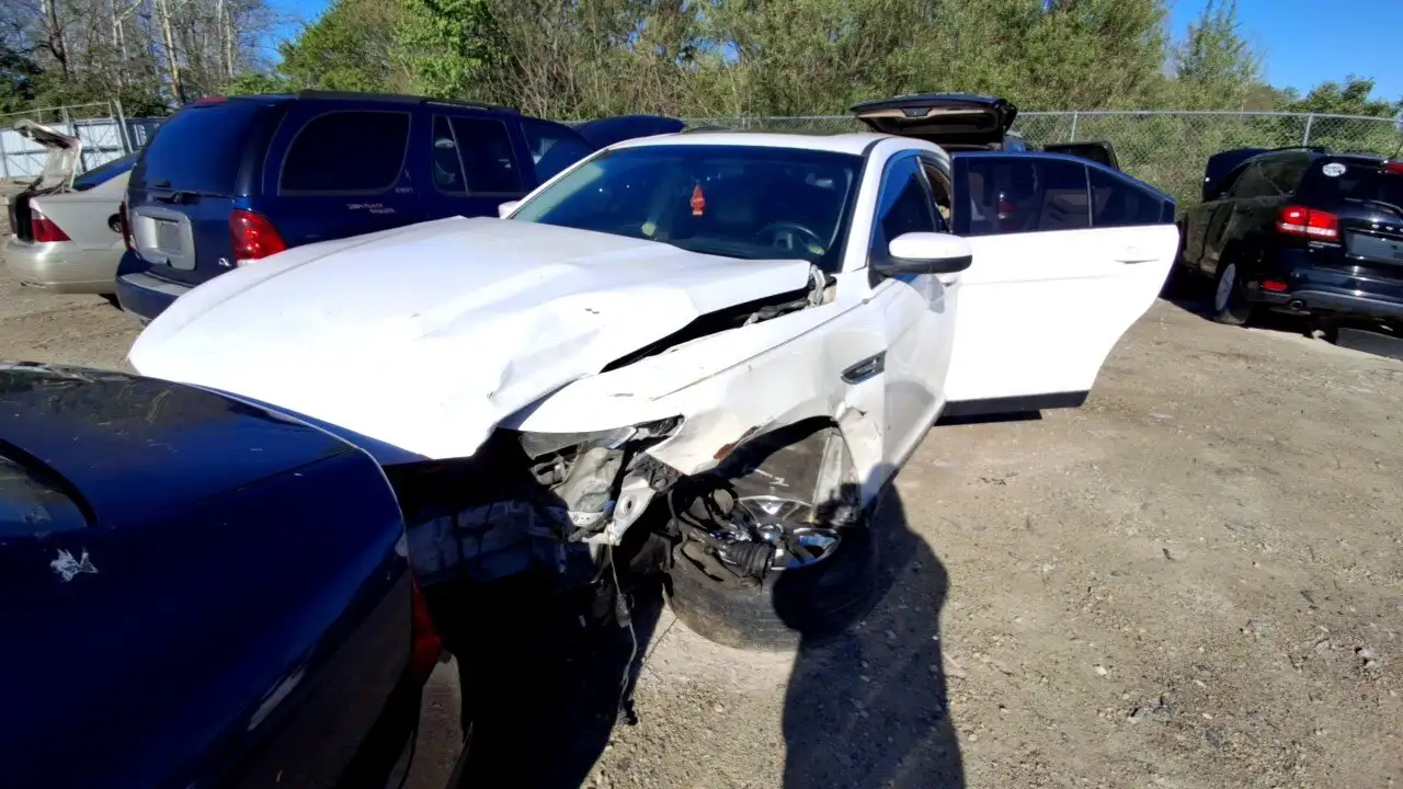 Photo of 2013 Ford Taurus