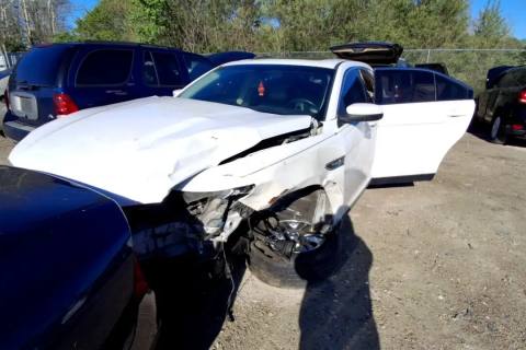 Photo of 2013 Ford Taurus