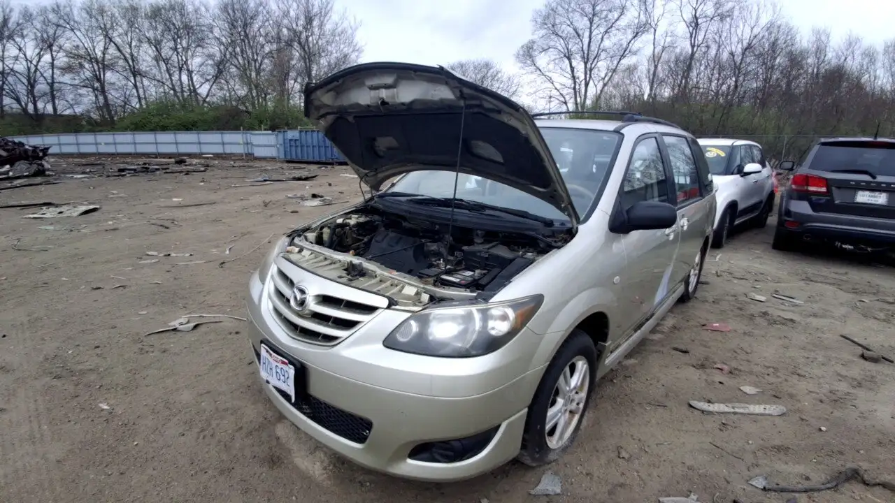 Photo of 2005 Mazda Mpv