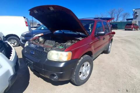 Photo of 2004 Ford Escape