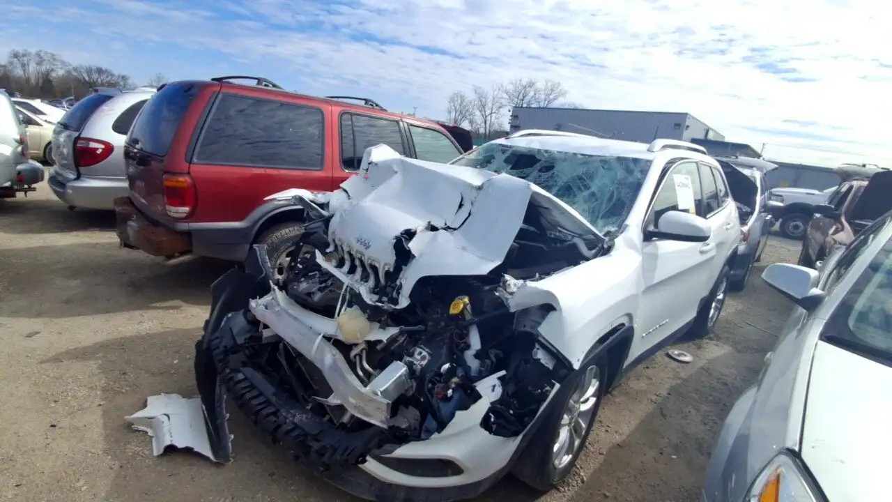 Photo of 2019 Jeep Cherokee