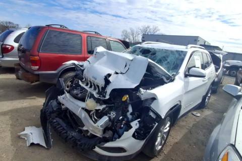 Photo of 2019 Jeep Cherokee