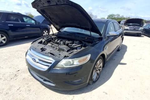 Photo of 2010 Ford Taurus