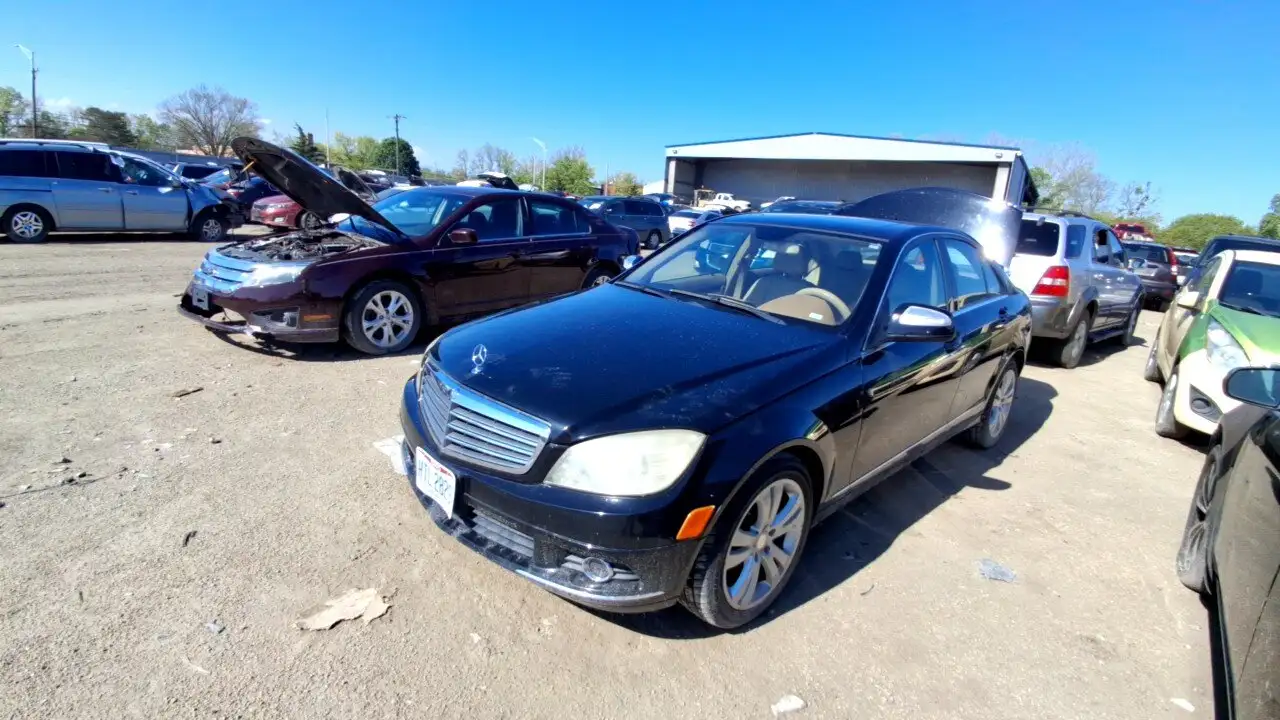 Photo of 2008 Mercedes-Benz C300