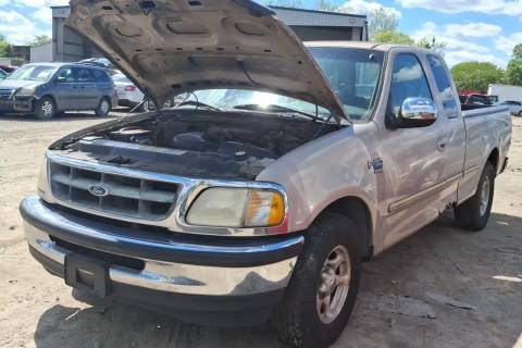 Photo of 1998 Ford F-150