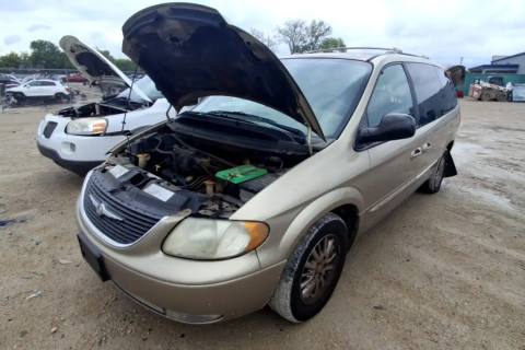 Photo of 2003 Chrysler Town & Country