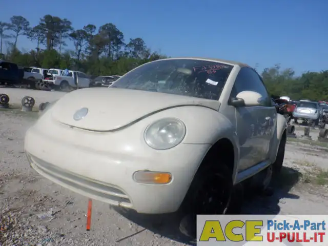 Photo of 2005 Volkswagen Beetle