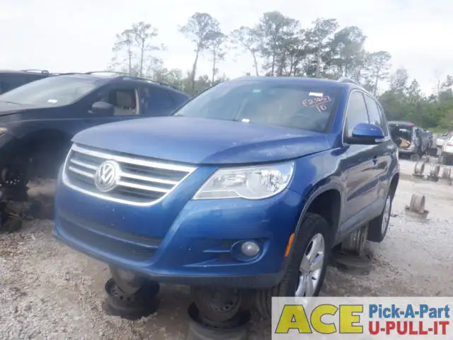 Photo of 2010 Volkswagen Tiguan