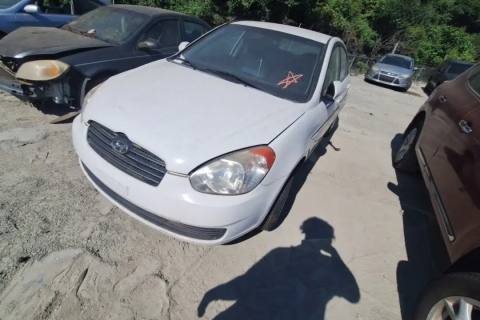 Photo of 2011 Hyundai Accent