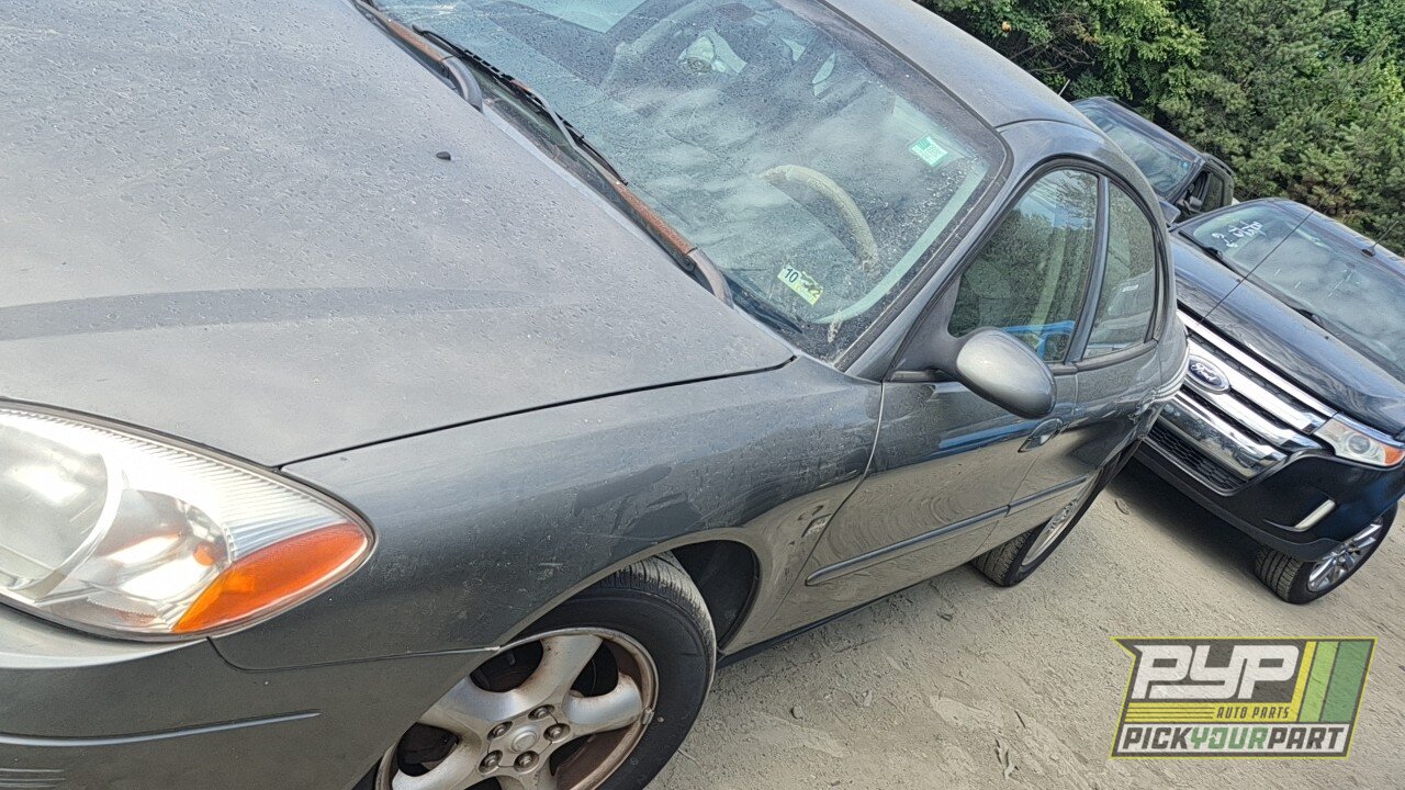 Photo of 2002 Ford Taurus