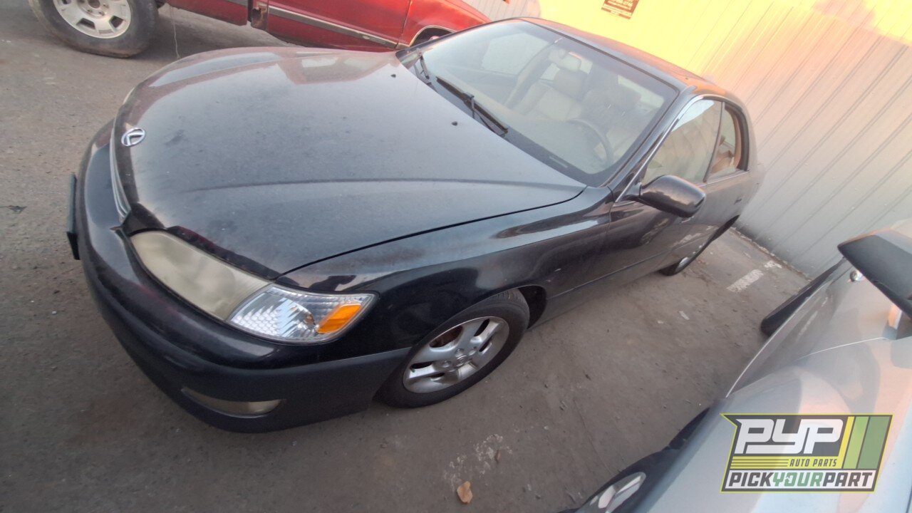 Photo of 2000 Lexus Es300
