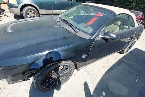 Photo of 2004 Ford Mustang