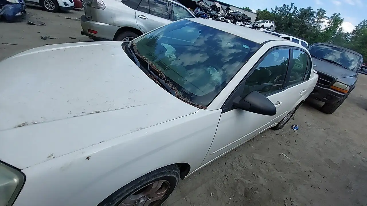Photo of 2004 Chevrolet Malibu