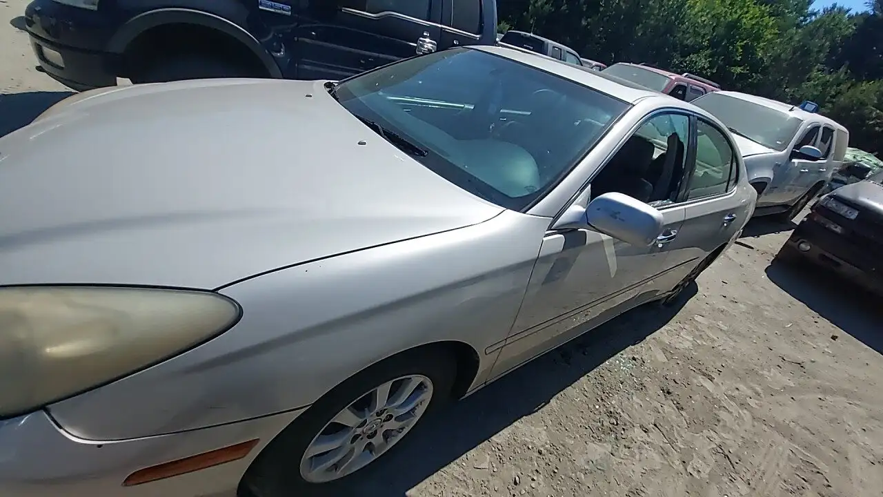 Photo of 2004 Lexus Es330
