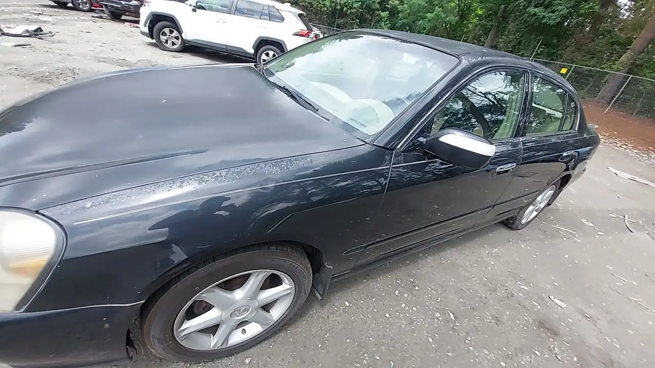 Photo of 2004 Infiniti Q45