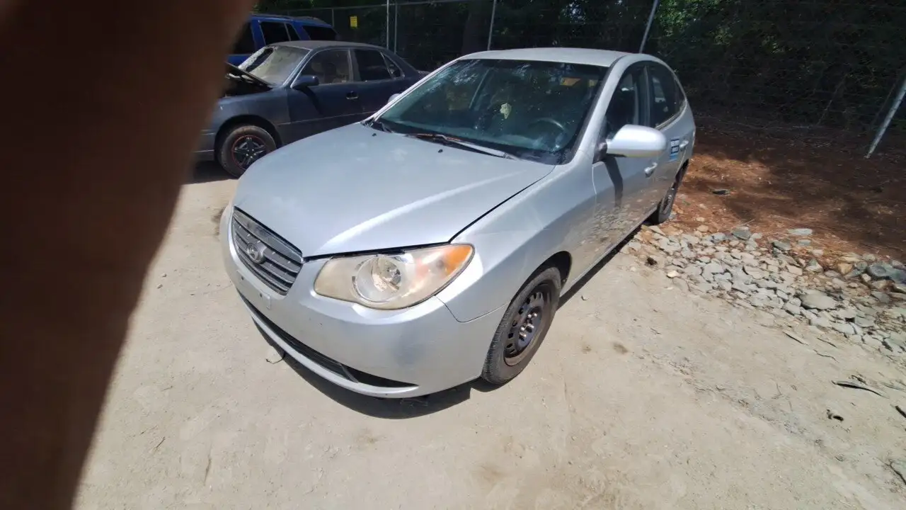 Photo of 2008 Hyundai Elantra
