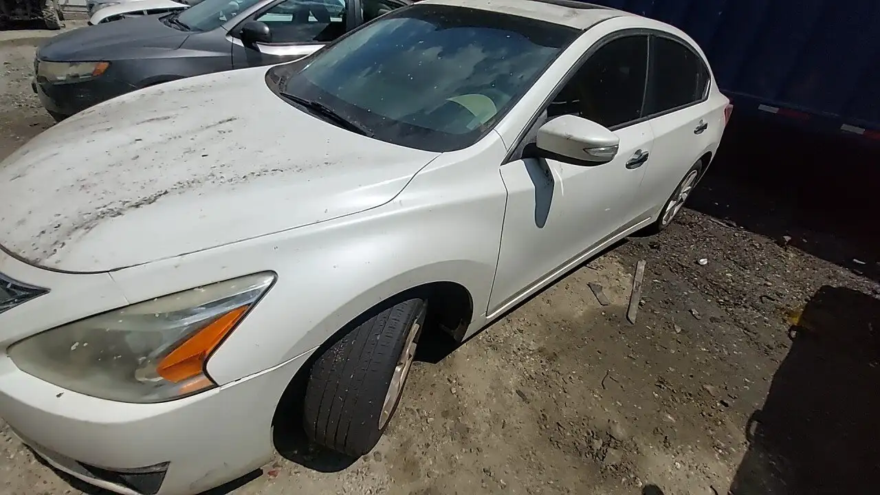 Photo of 2013 Nissan Altima