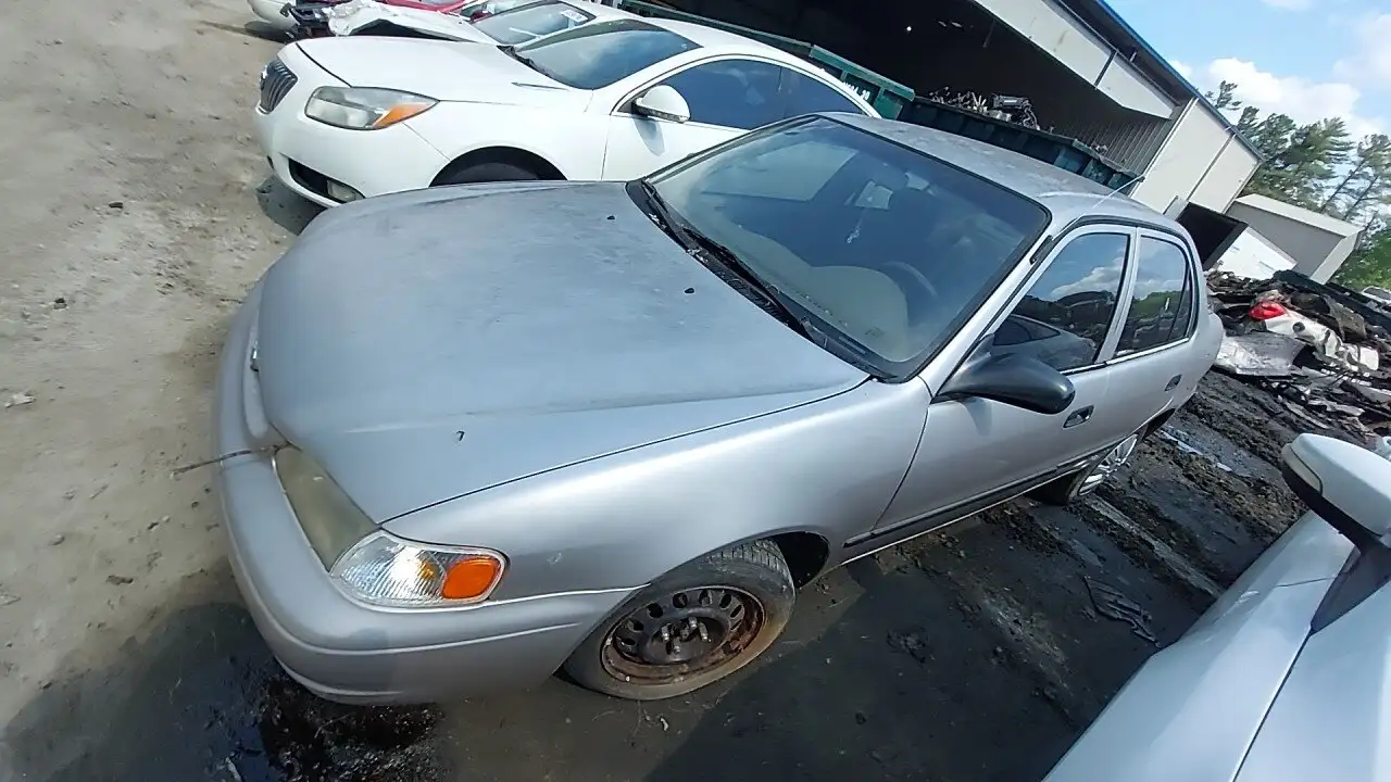 Photo of 2000 Toyota Corolla