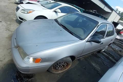 Photo of 2000 Toyota Corolla