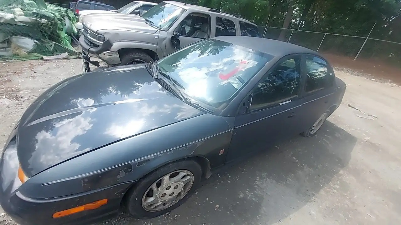 Photo of 2001 Saturn Sl2