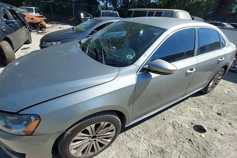 Photo of 2012 Volkswagen Passat