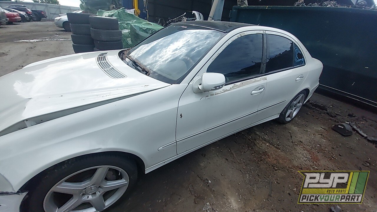 Photo of 2009 Mercedes-Benz E350