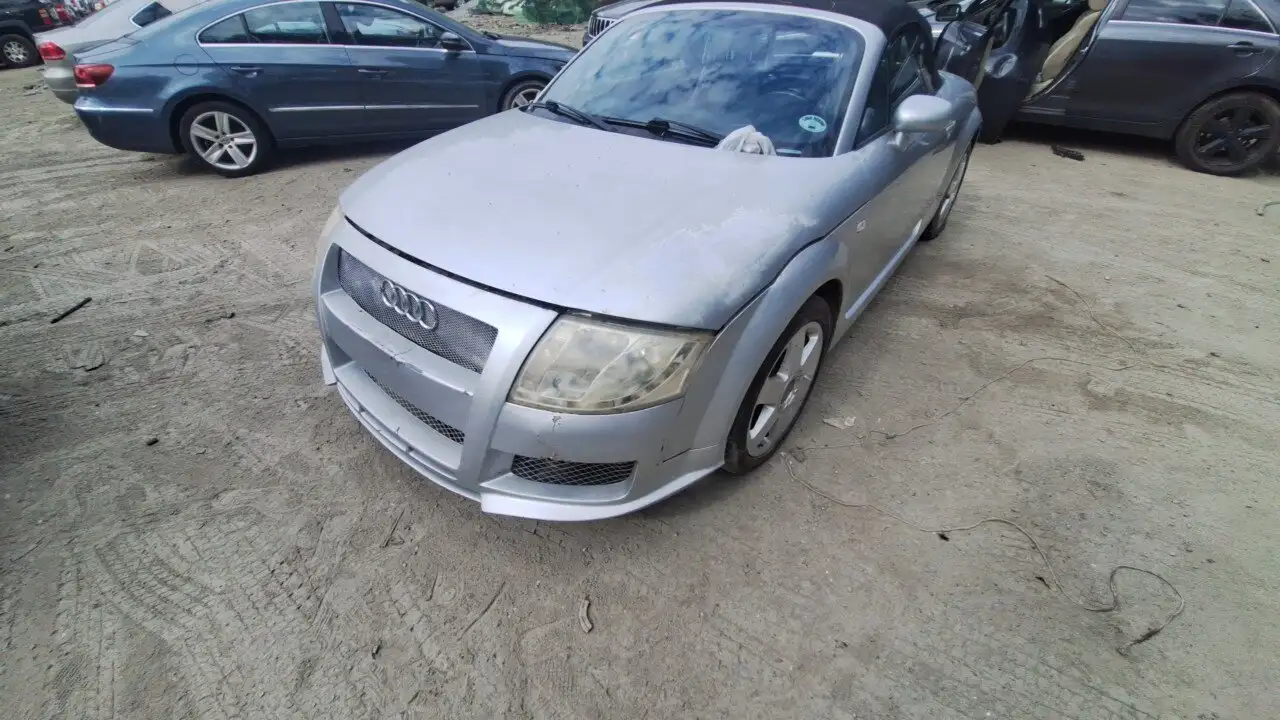 Photo of 2001 Audi Tt