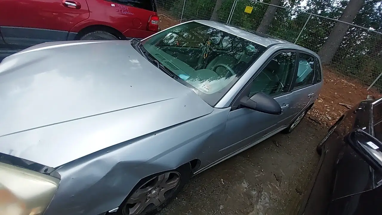 Photo of 2004 Chevrolet Malibu