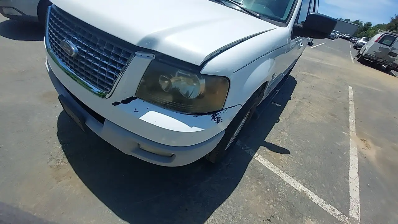 Photo of 2003 Ford Expedition