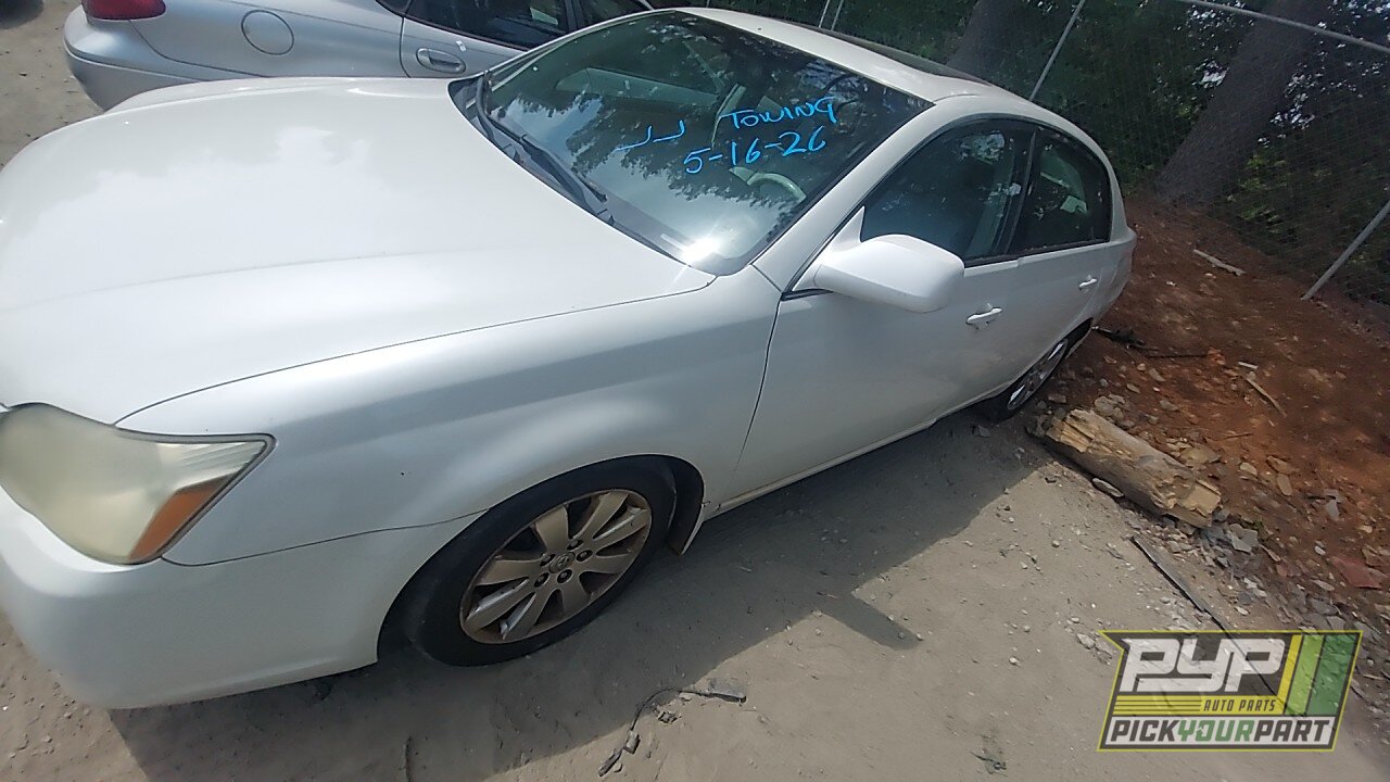 Photo of 2005 Toyota Avalon