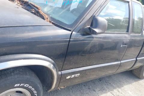 Photo of 1996 Chevrolet S10