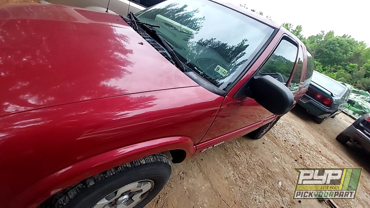 Photo of 2003 Chevrolet Blazer