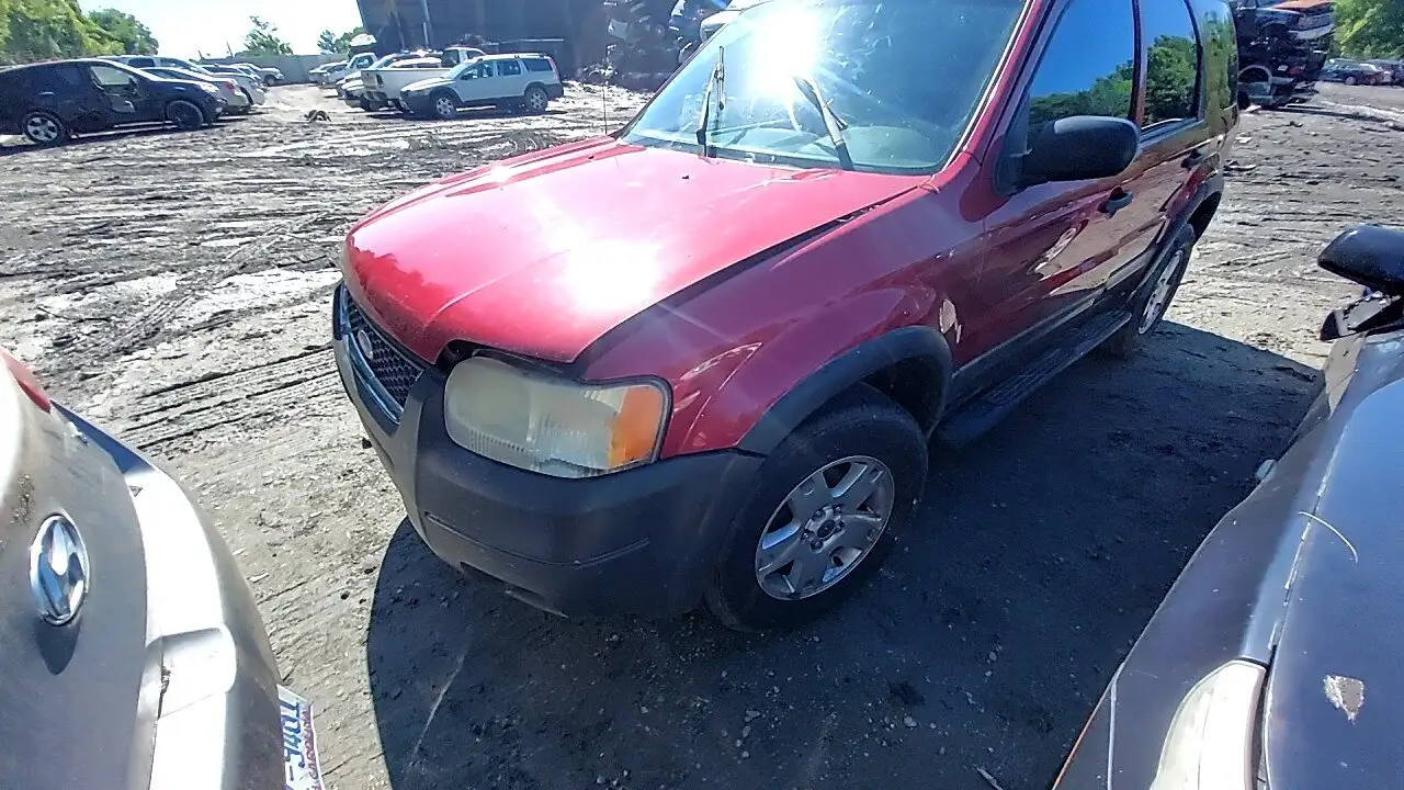 Photo of 2003 Ford Escape