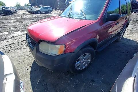 Photo of 2003 Ford Escape