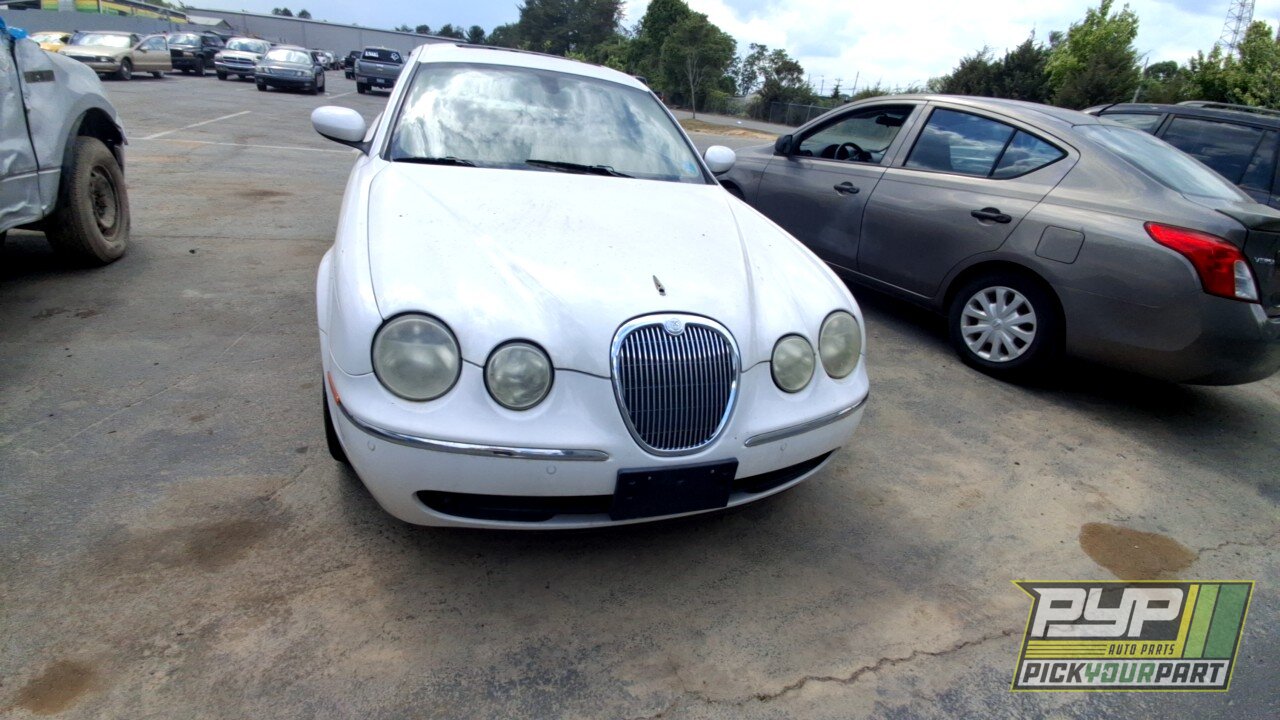 Photo of 2005 Jaguar S-Type