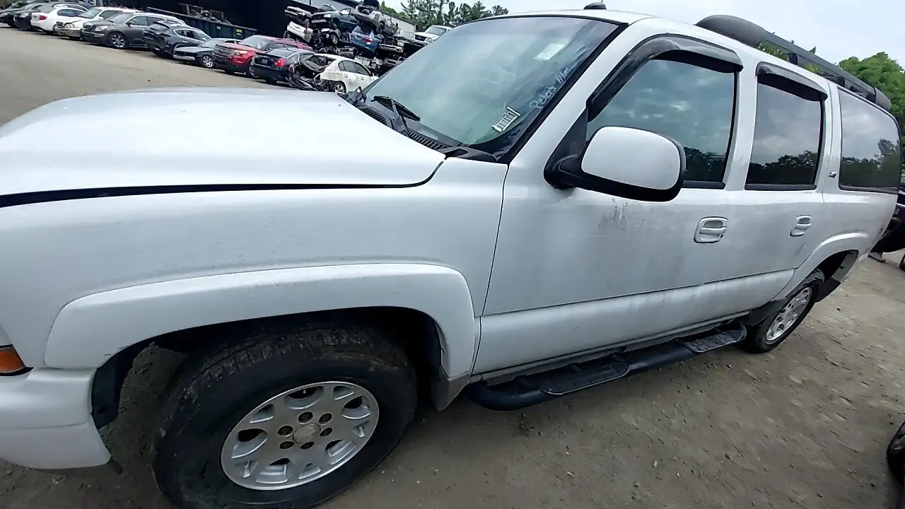 Photo of 2005 Chevrolet Suburban 1500