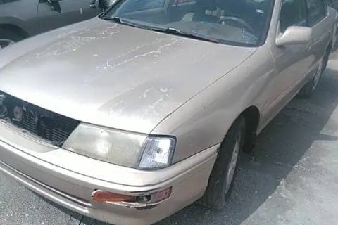 Photo of 1996 Toyota Avalon