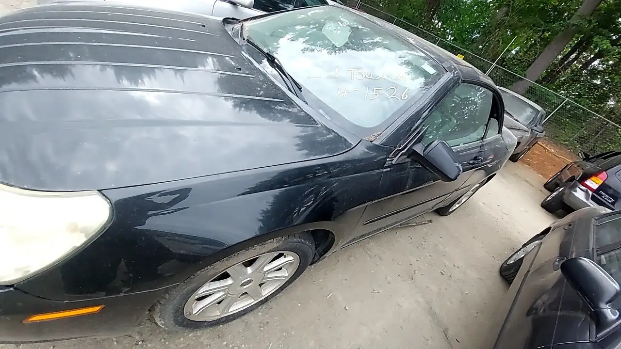 Photo of 2008 Chrysler Sebring