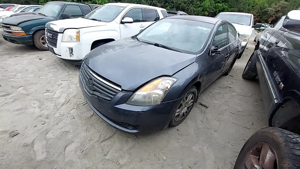 Photo of 2008 Nissan Altima