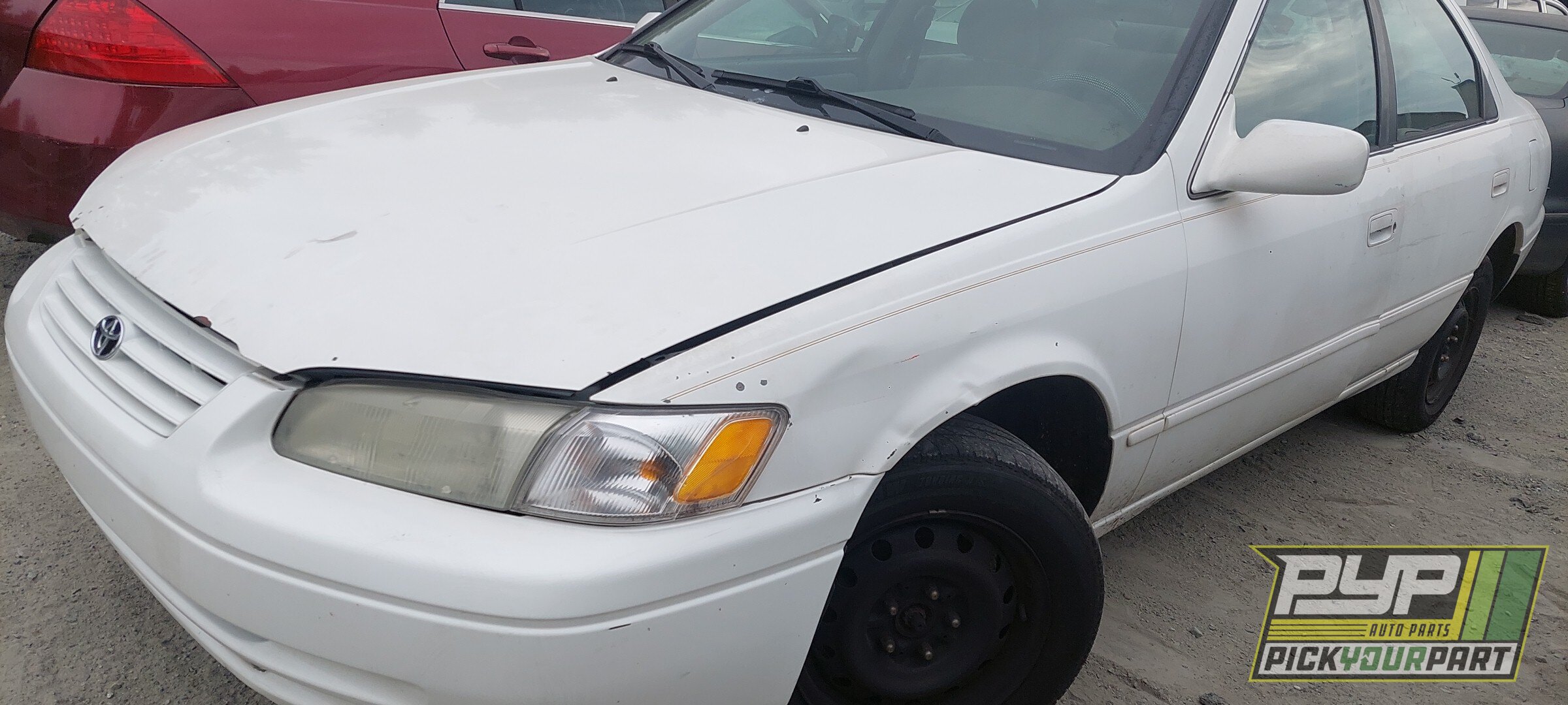 Photo of 1999 Toyota Camry