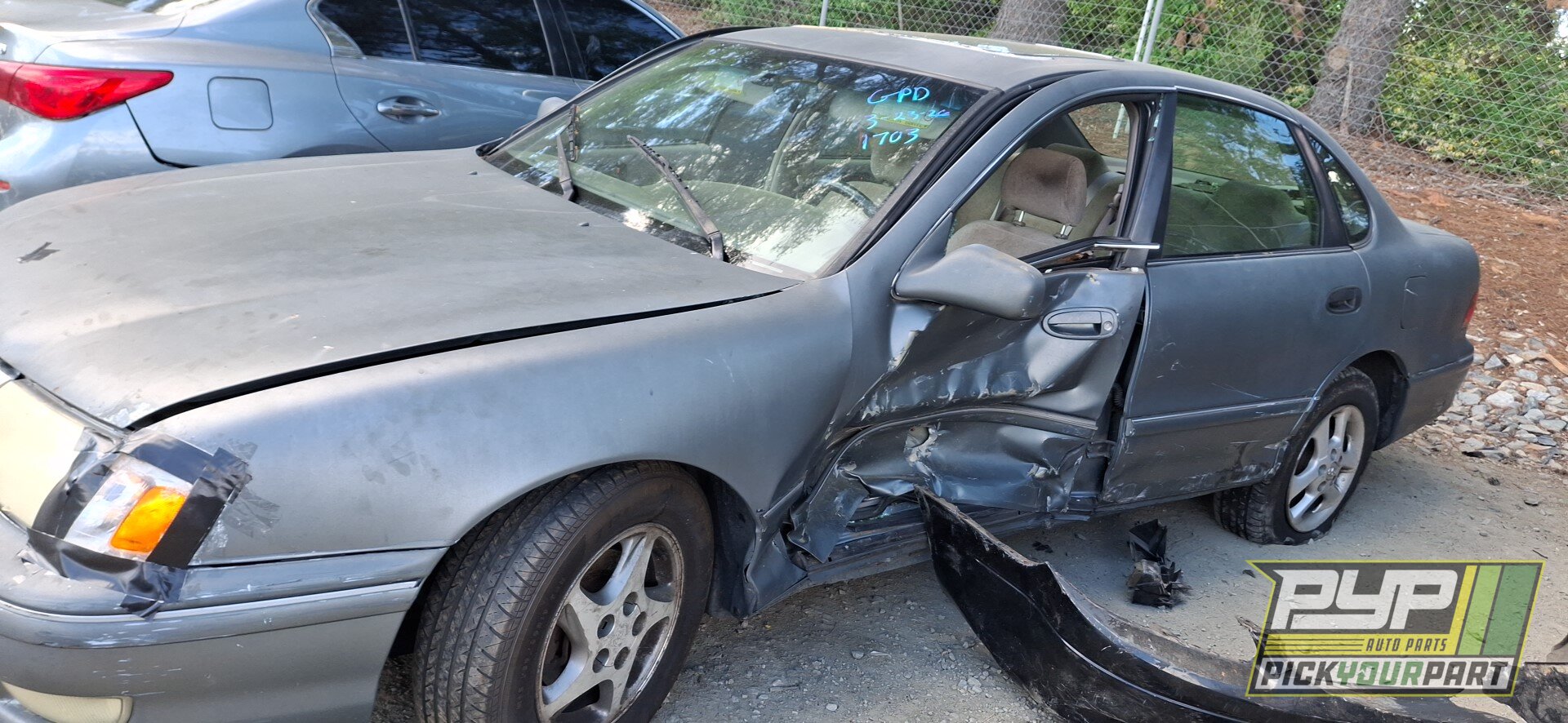 Photo of 1998 Toyota Avalon