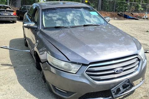 Photo of 2013 Ford Taurus