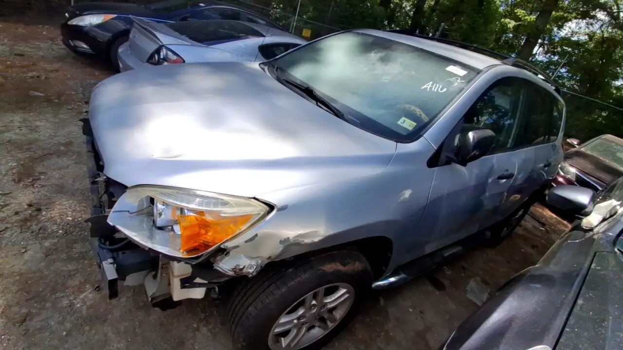 Photo of 2006 Toyota Rav4