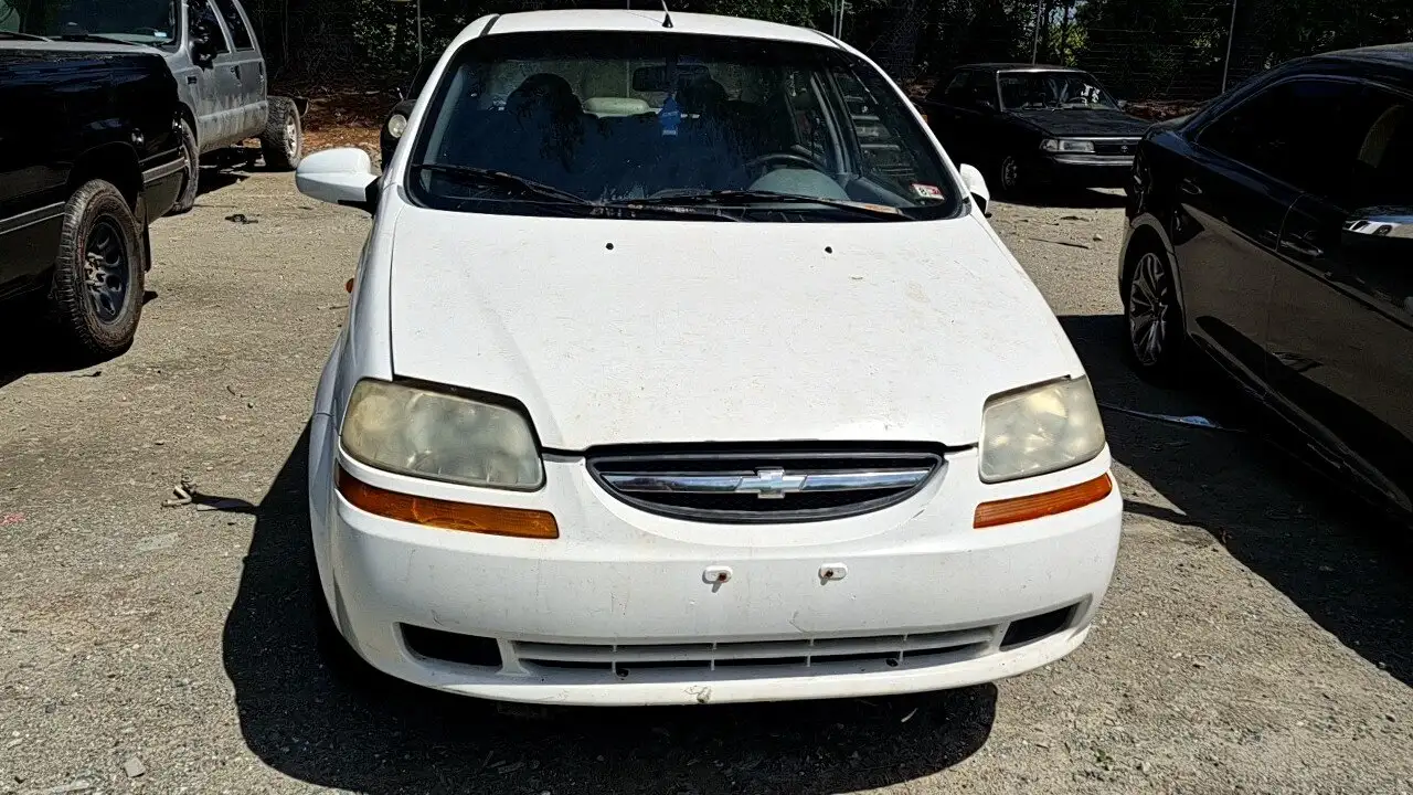 Photo of 2004 Chevrolet Aveo