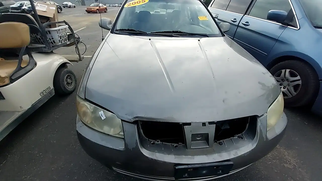 Photo of 2005 Nissan Sentra