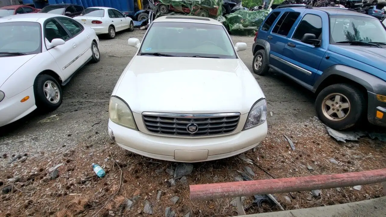 Photo of 2003 Cadillac Deville