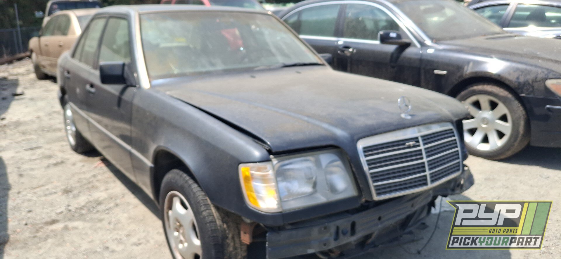 Photo of 1995 Mercedes-Benz E320