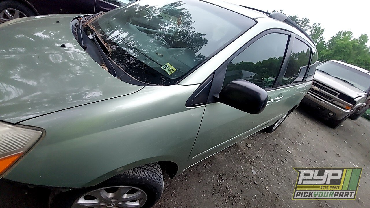 Photo of 2009 Toyota Sienna